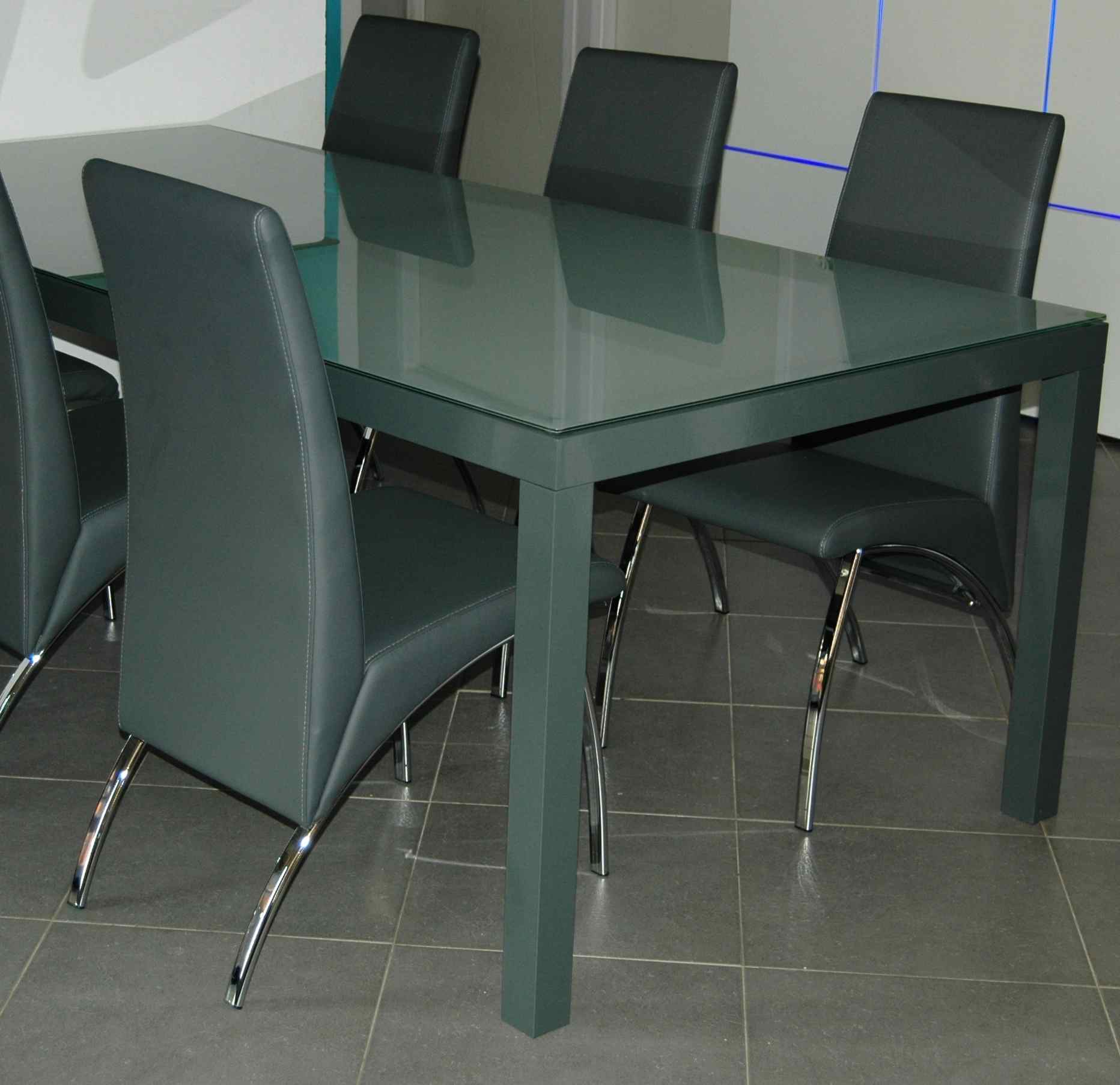 Table en aluminium avec plateau en verre Opale