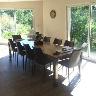 Table en inox brossé et plateau en chene - en Drôme Ardèche